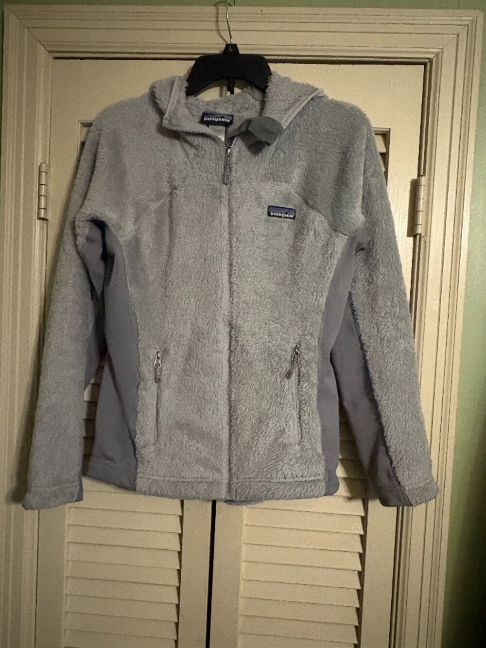Patagonia Women's Small R3 Hi-Loft Hoodie Full Zip Jacket Grey